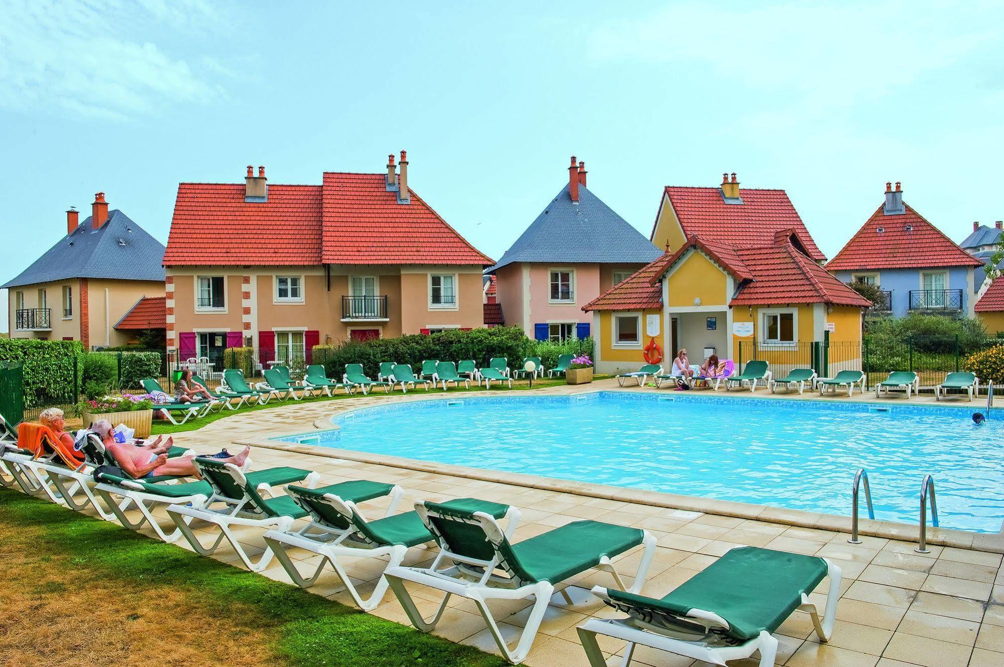 Residence Pierre & Vacances Port Guillaume Dives-sur-Mer Exteriér fotografie